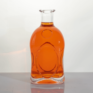 Giate bottle 700ml  044